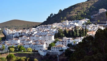 Se investiga un posible delito contra la ordenación del territorio en Benahavís, Málaga