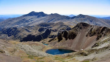 Acusados por delito contra la ordenación del territorio un matrimonio por construir 2 casas en el parque Fuentes Carrionas