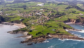 Dos años de cárcel y una multa de 6.480€ por realizar obras ilegales en Antomero (Asturias)