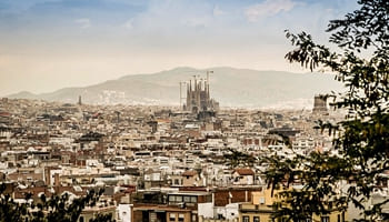 La Sagrada Familia solicita licencia de obra 133 años después de comenzar las obras