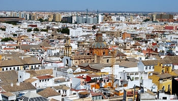 Urbanismo dicta una orden de clausura contra el “Tanatorio de Nervión” en Sevilla